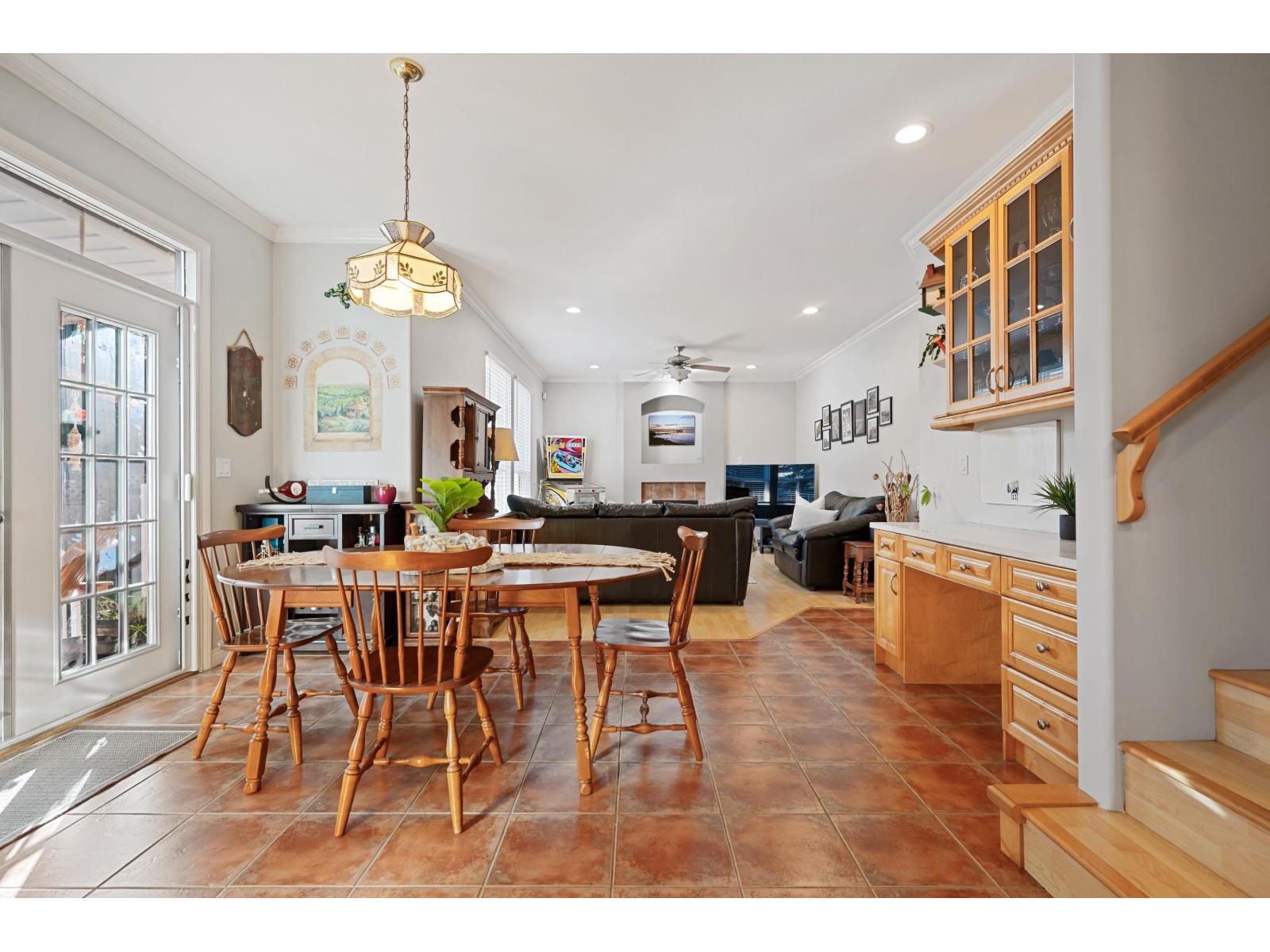 16958 80a Avenue, Surrey, British Columbia  V4N 4Y7 - Photo 11 - R3080682