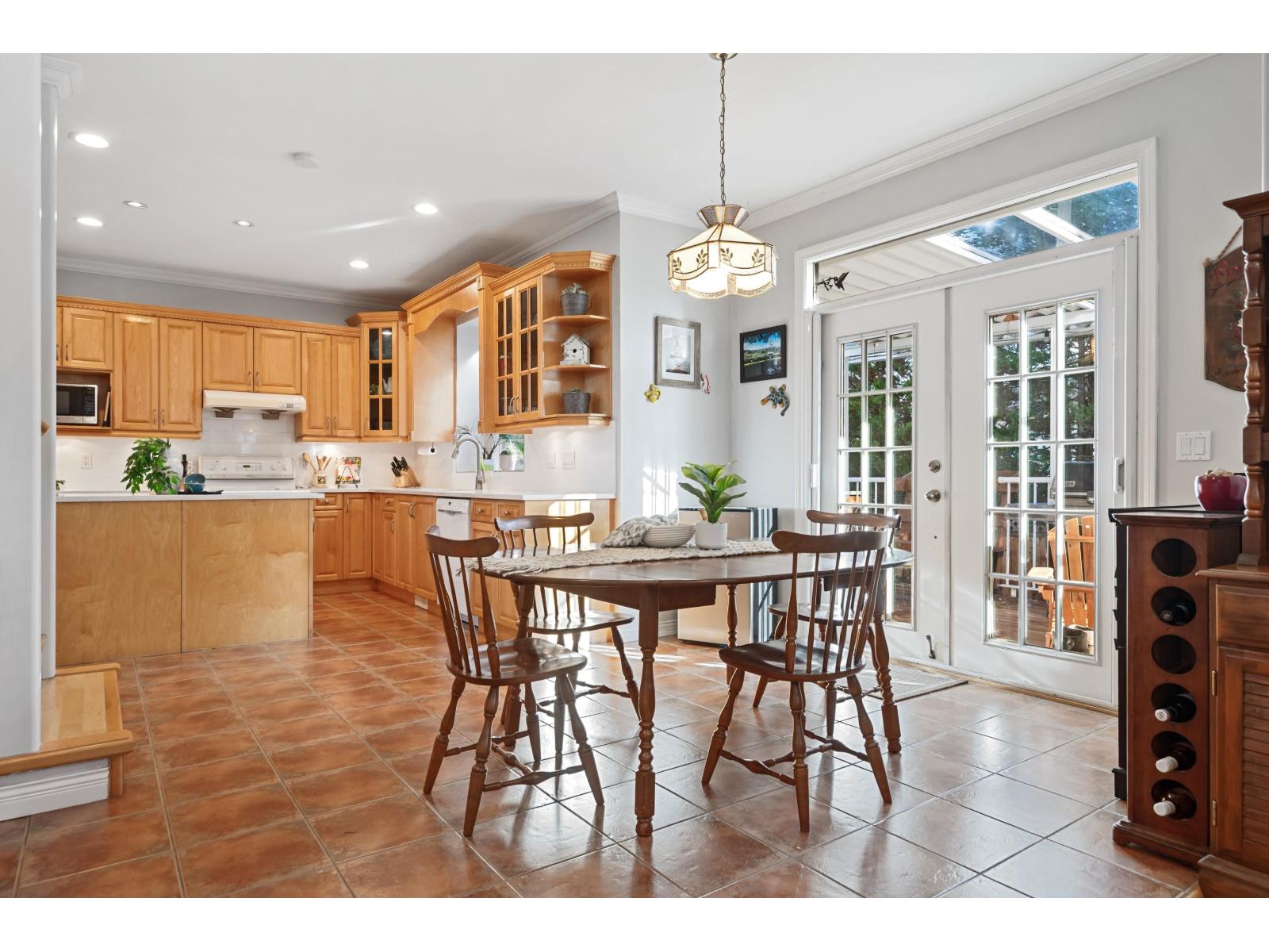 16958 80a Avenue, Surrey, British Columbia  V4N 4Y7 - Photo 10 - R3080682