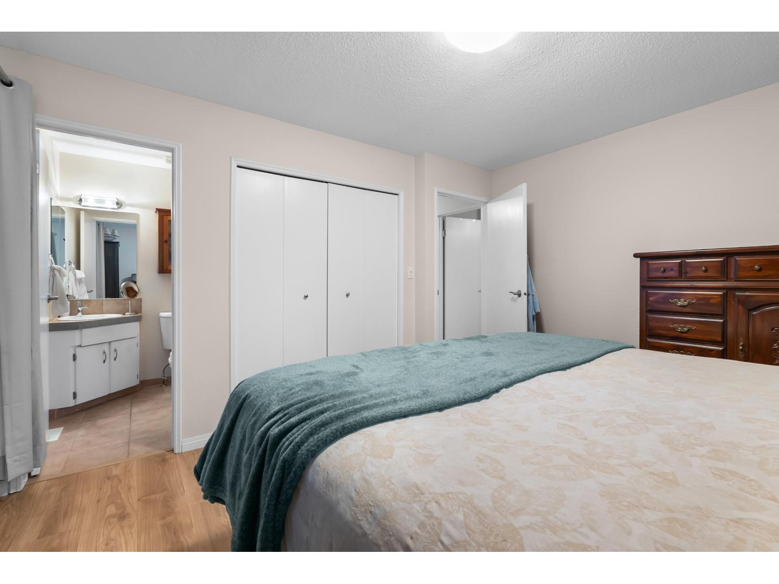 32864 Capilano Place, Abbotsford, British Columbia  V2S 7B4 - Photo 16 - R3081325