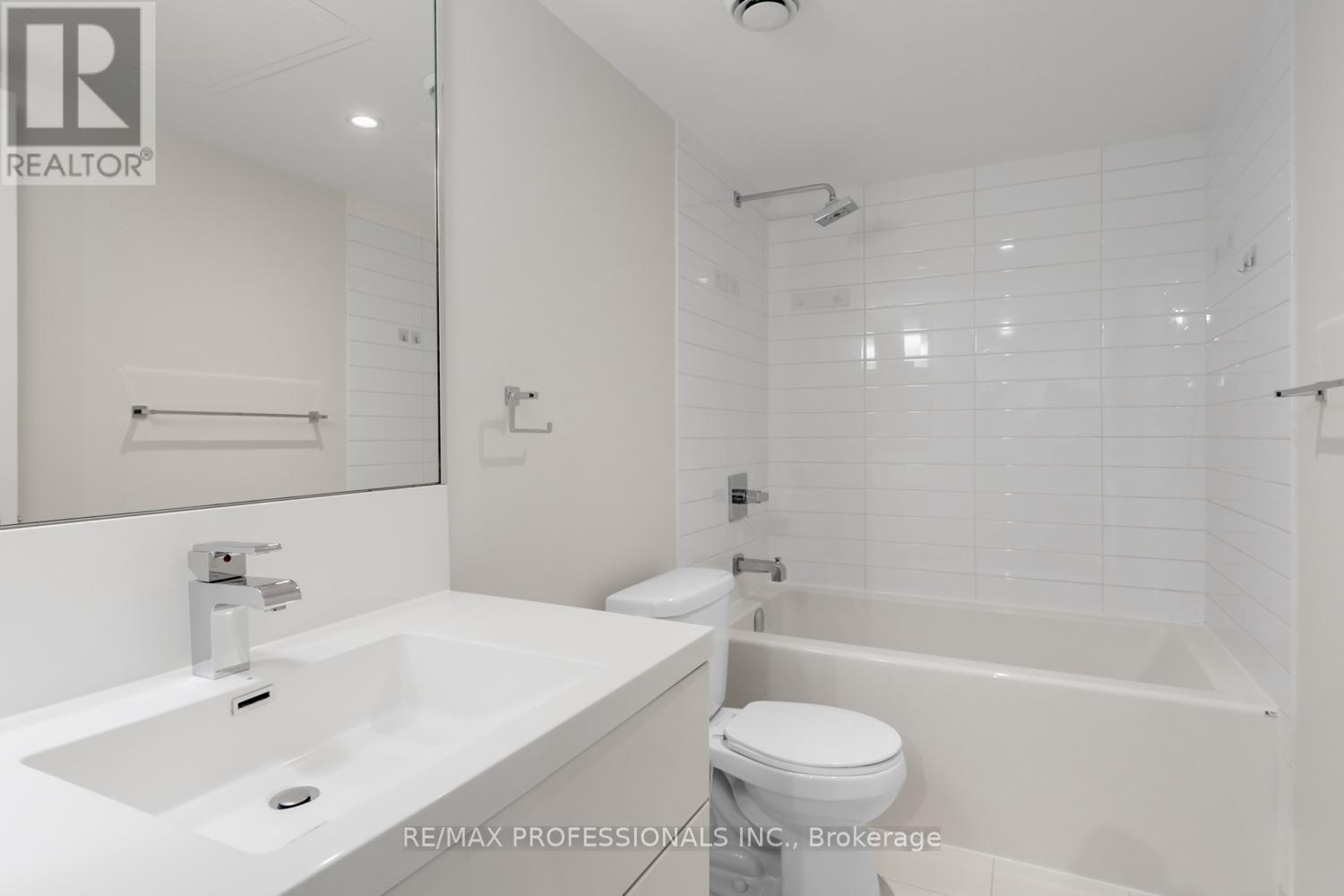 606 - 9 Valhalla Inn Road, Toronto, Ontario  M9B 0B2 - Photo 18 - W12723602