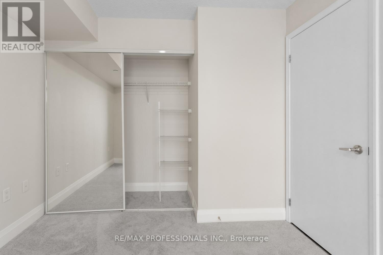 606 - 9 Valhalla Inn Road, Toronto, Ontario  M9B 0B2 - Photo 25 - W12723602