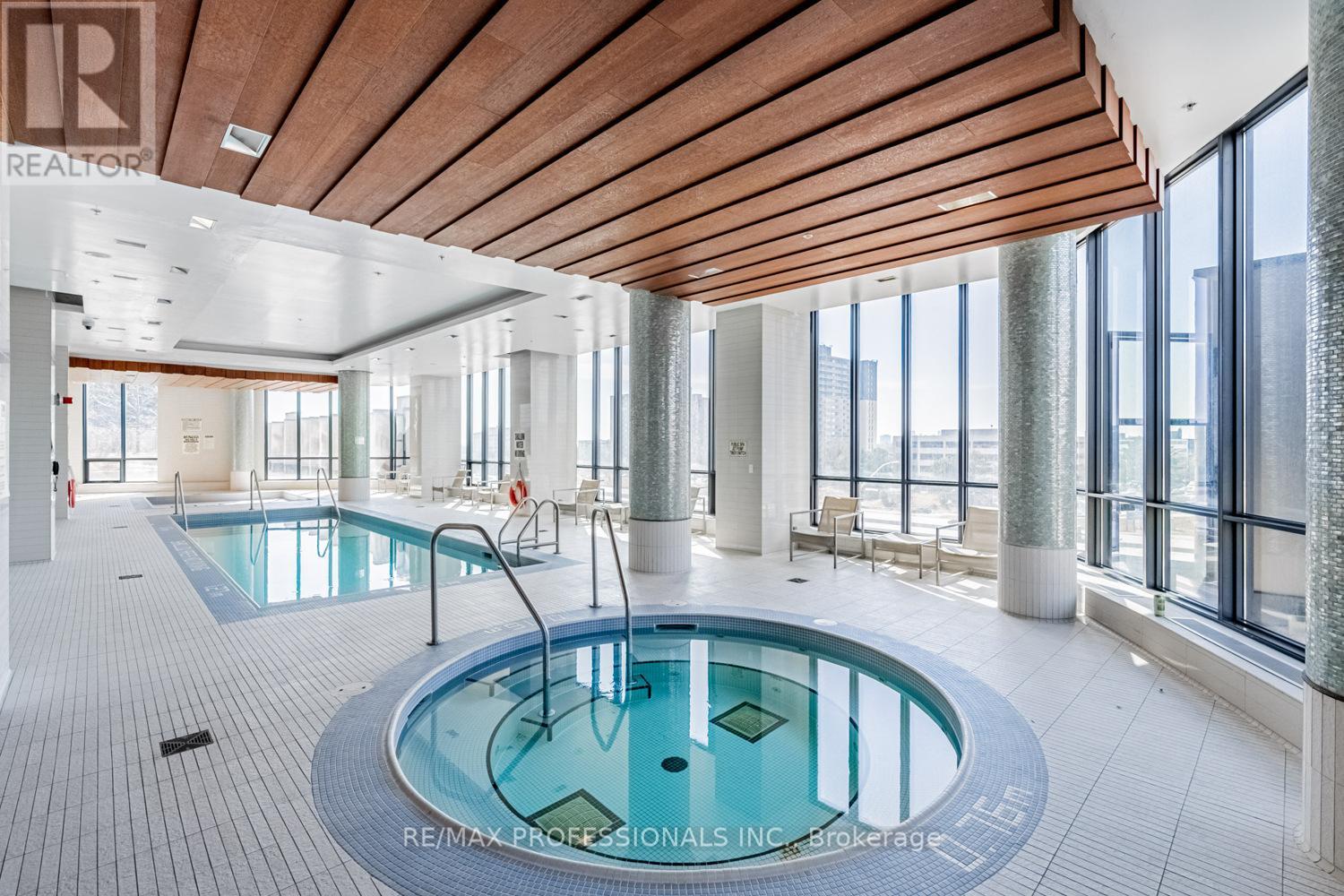 606 - 9 Valhalla Inn Road, Toronto, Ontario  M9B 0B2 - Photo 30 - W12723602