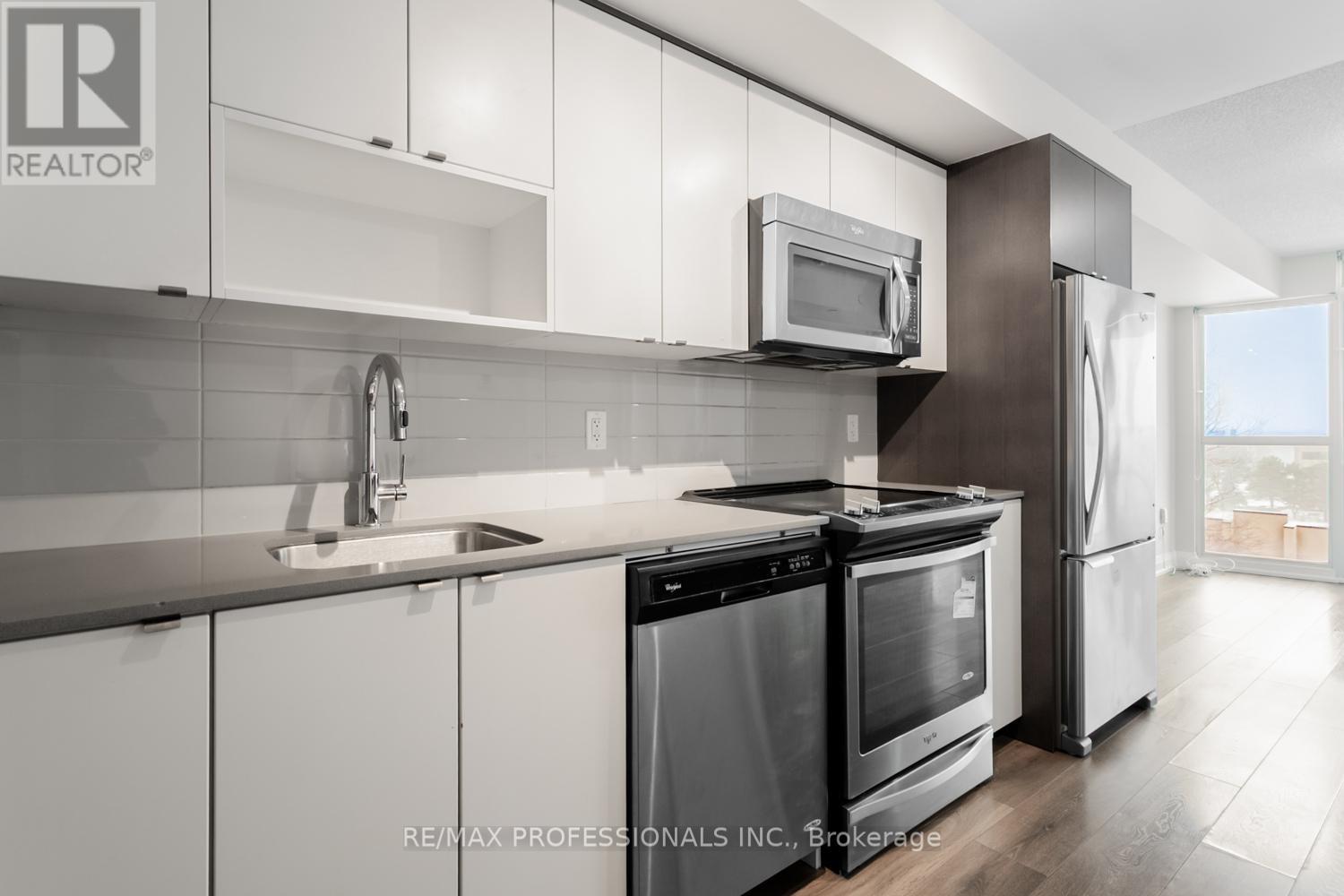 606 - 9 Valhalla Inn Road, Toronto, Ontario  M9B 0B2 - Photo 9 - W12723602