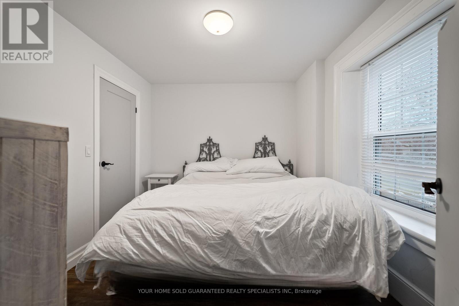 2014 Edinburg Drive, Burlington, Ontario  L7R 2C9 - Photo 20 - W12723608