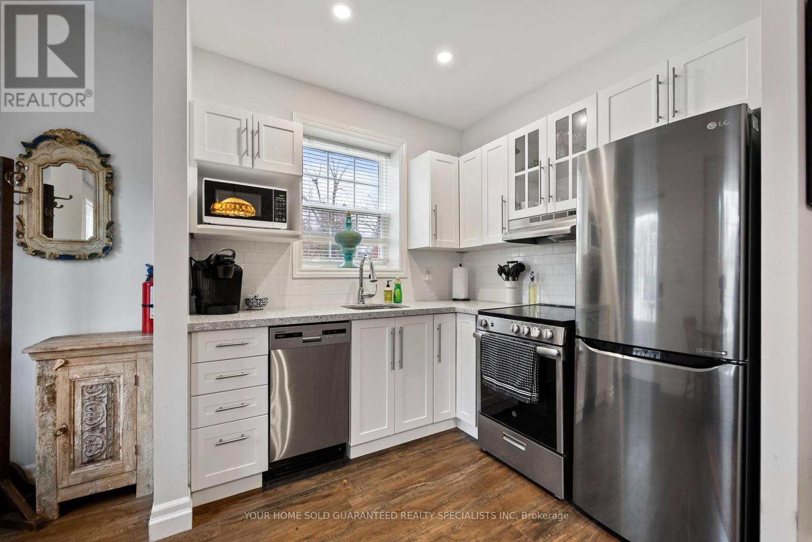 2014 Edinburg Drive, Burlington, Ontario  L7R 2C9 - Photo 28 - W12723608