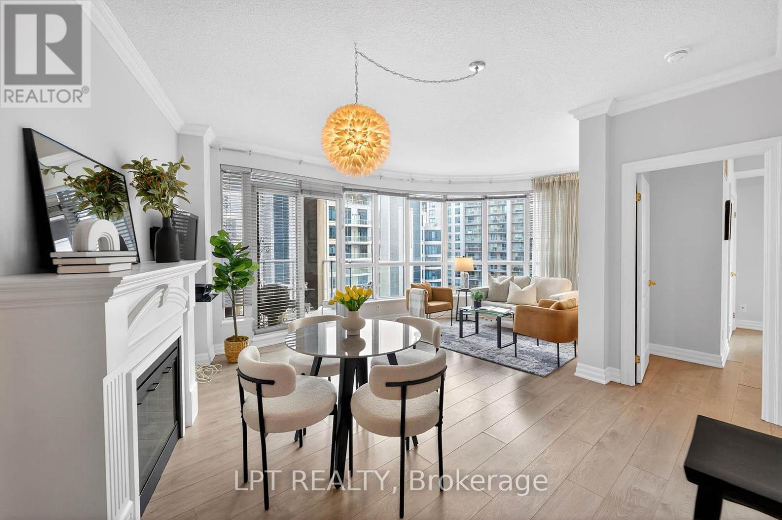 812 - 2083 Lake Shore Boulevard W, Toronto, Ontario  M8V 4G2 - Photo 11 - W12723654