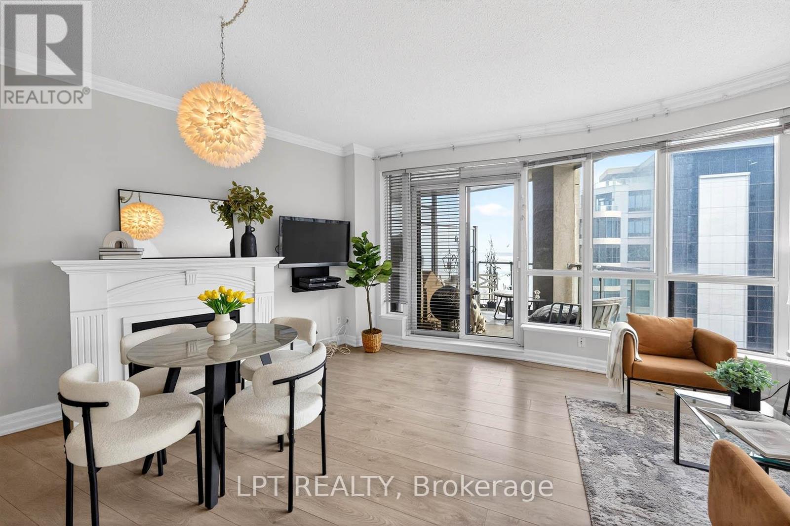 812 - 2083 Lake Shore Boulevard W, Toronto, Ontario  M8V 4G2 - Photo 12 - W12723654