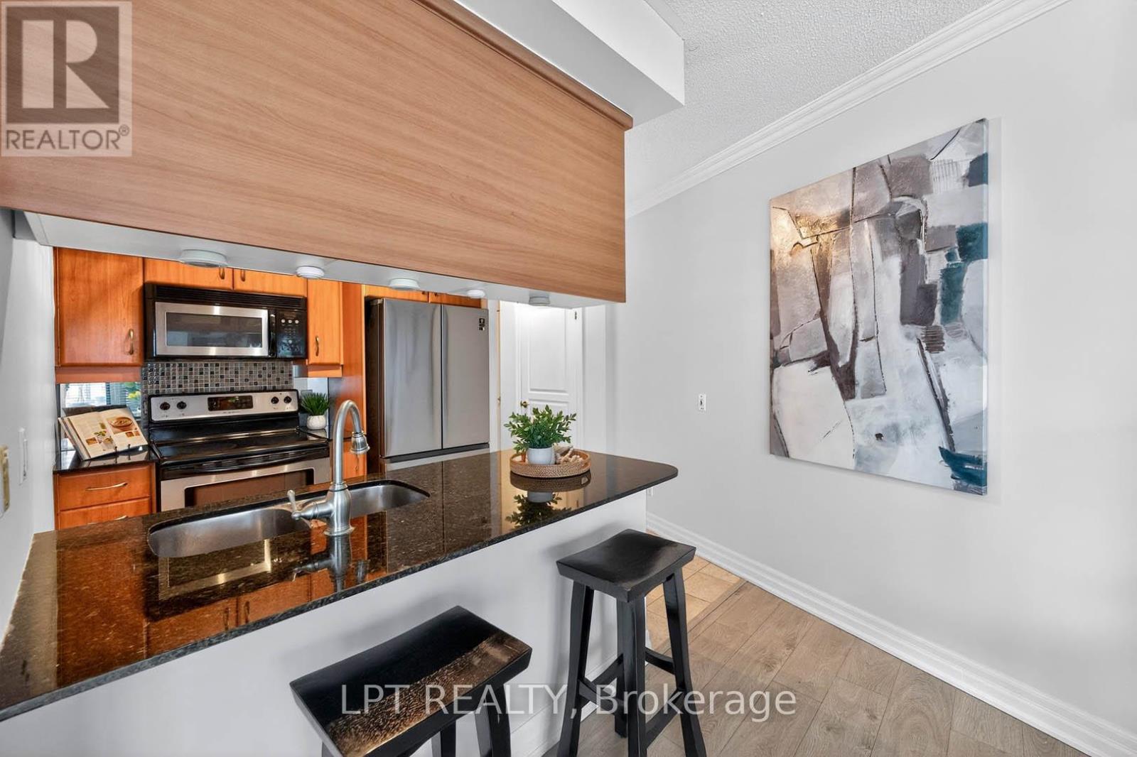 812 - 2083 Lake Shore Boulevard W, Toronto, Ontario  M8V 4G2 - Photo 26 - W12723654