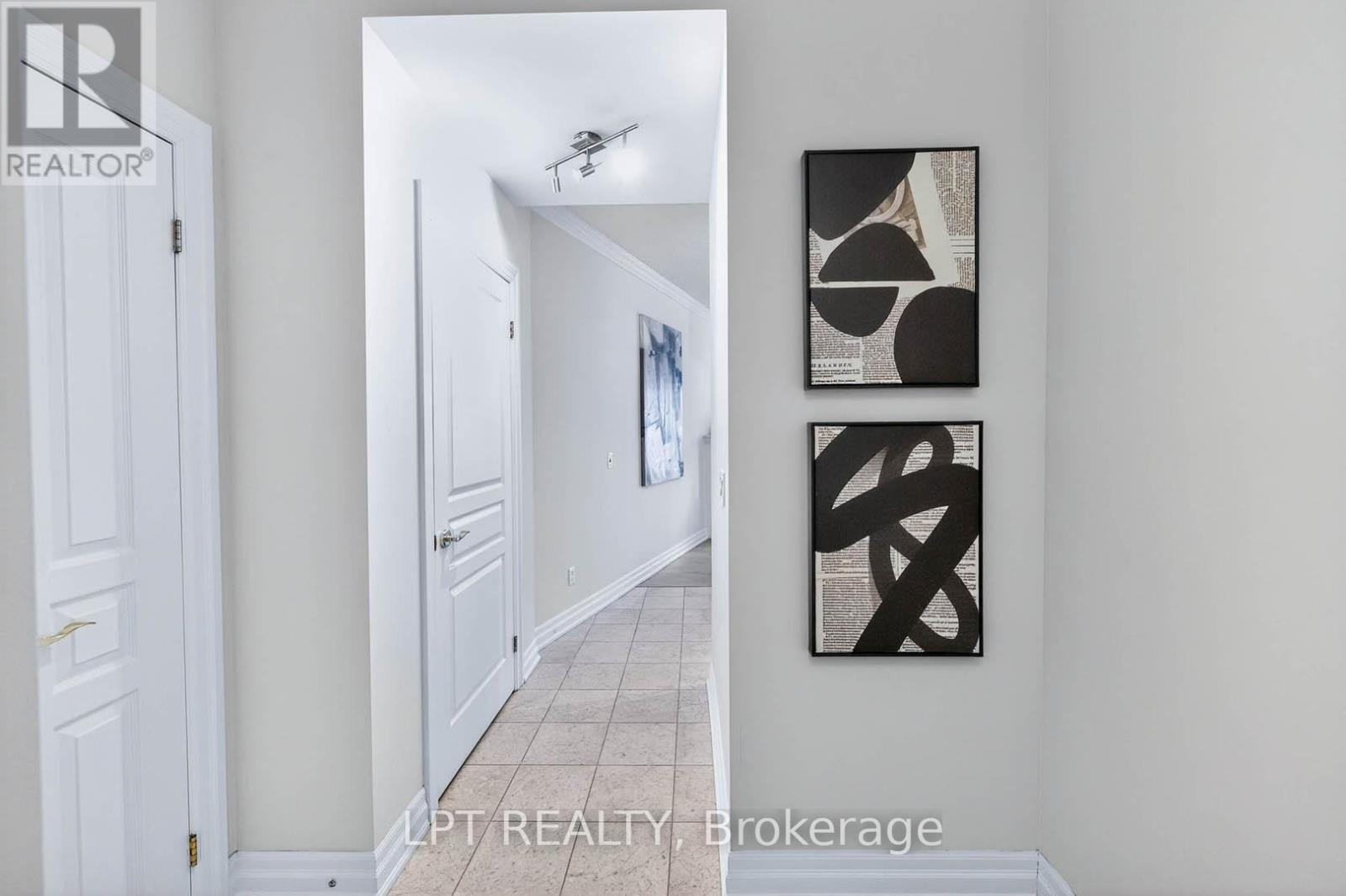 812 - 2083 Lake Shore Boulevard W, Toronto, Ontario  M8V 4G2 - Photo 35 - W12723654