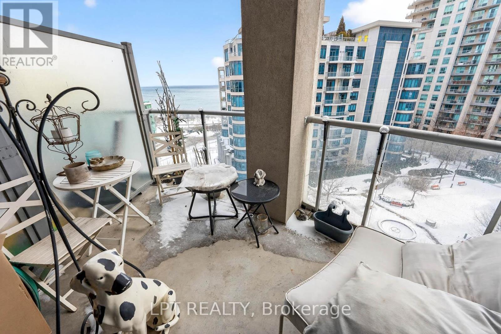 812 - 2083 Lake Shore Boulevard W, Toronto, Ontario  M8V 4G2 - Photo 8 - W12723654