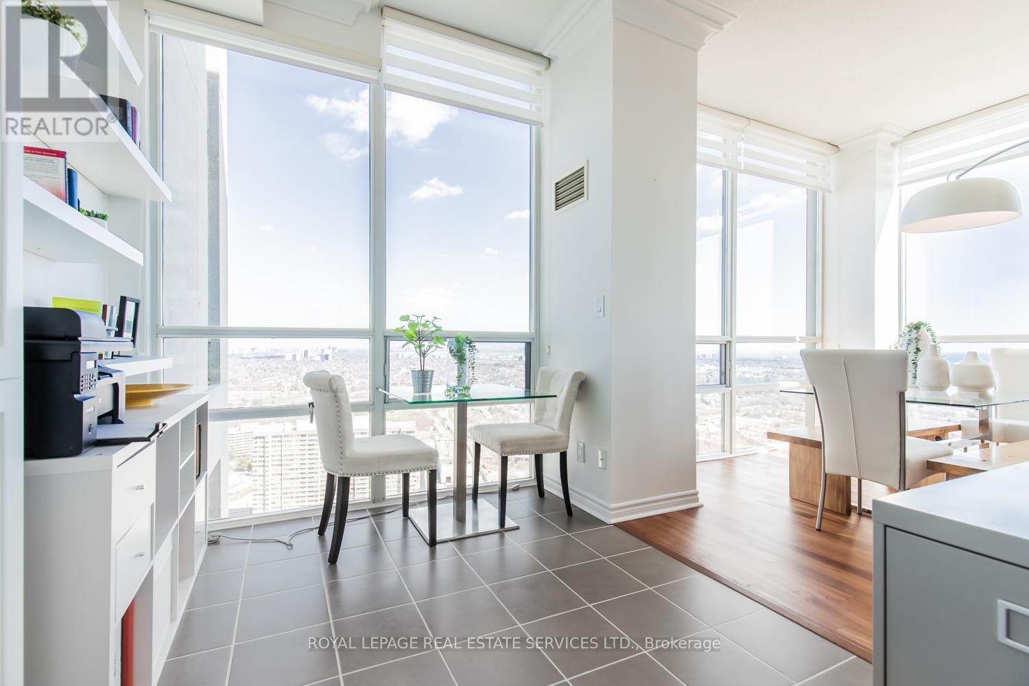 3702 - 3504 Hurontario Street, Mississauga, Ontario  L5B 0B9 - Photo 12 - W12723678