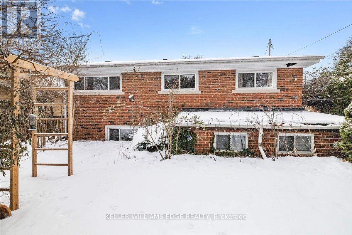 359 Pepper Drive, Burlington, Ontario  L7R 3C8 - Photo 42 - W12723686