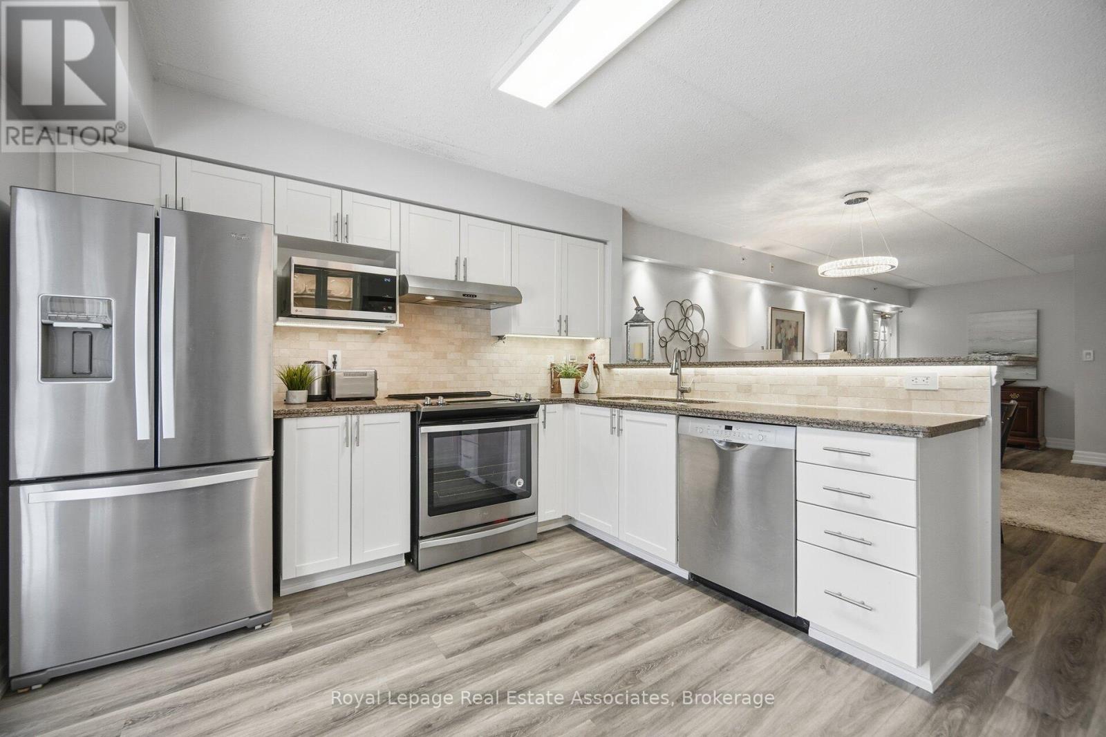 107 - 2055 Appleby Line, Burlington, Ontario  L7L 7H1 - Photo 17 - W12723704