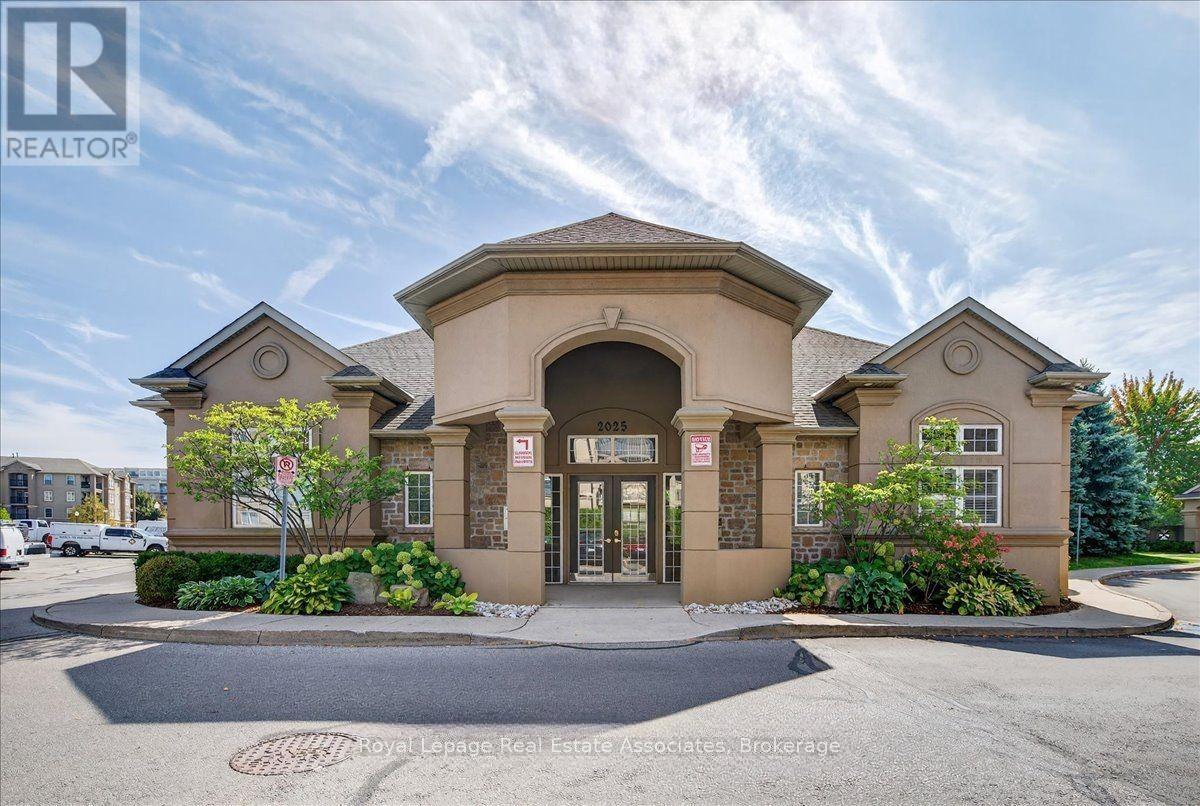 107 - 2055 Appleby Line, Burlington, Ontario  L7L 7H1 - Photo 36 - W12723704