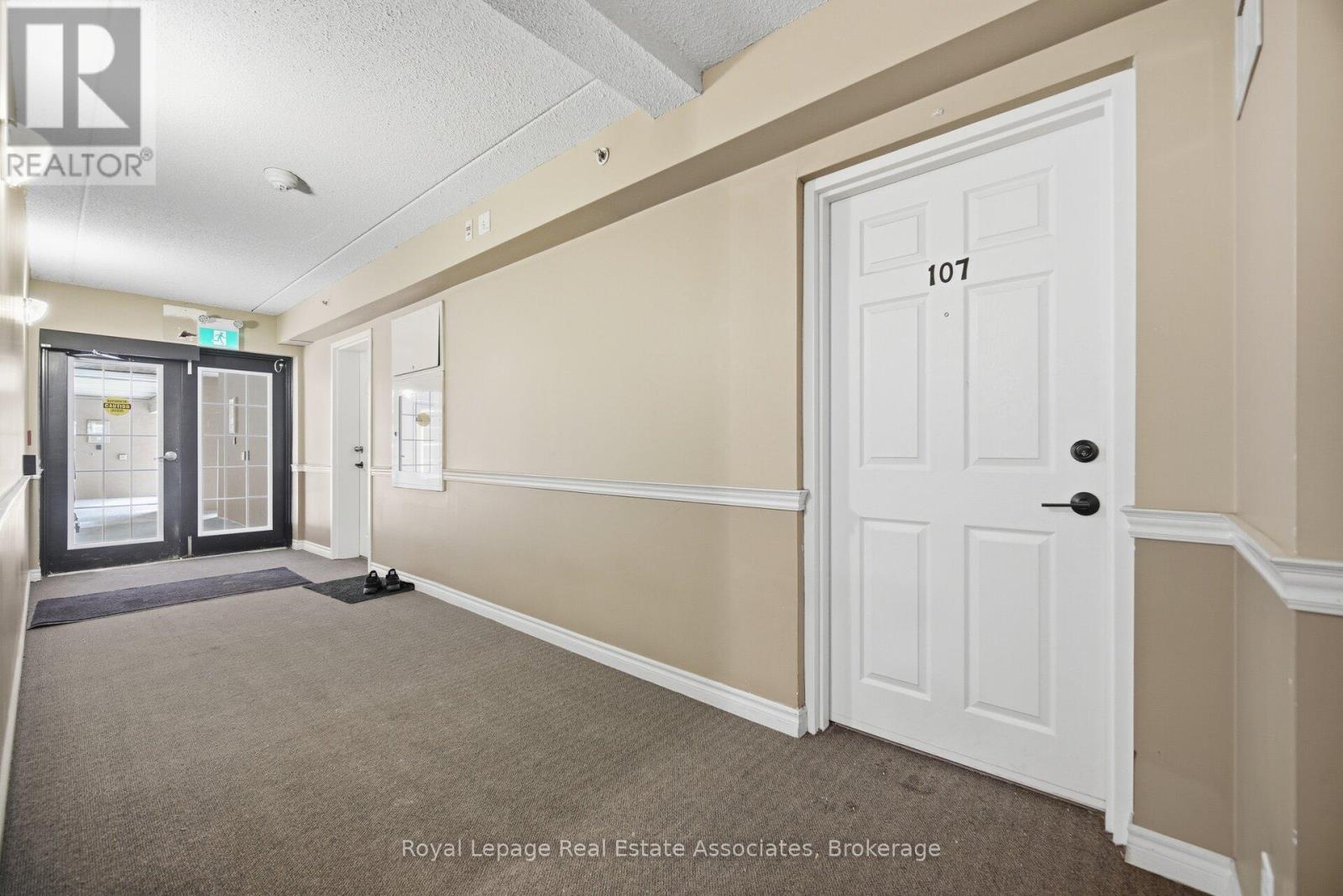 107 - 2055 Appleby Line, Burlington, Ontario  L7L 7H1 - Photo 7 - W12723704