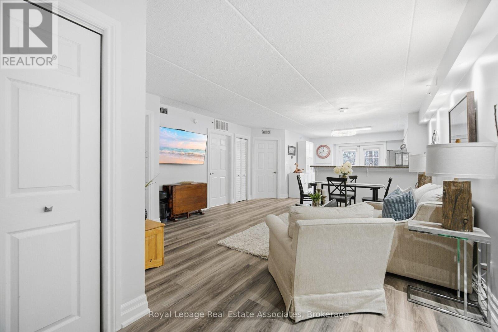 107 - 2055 Appleby Line, Burlington, Ontario  L7L 7H1 - Photo 9 - W12723704