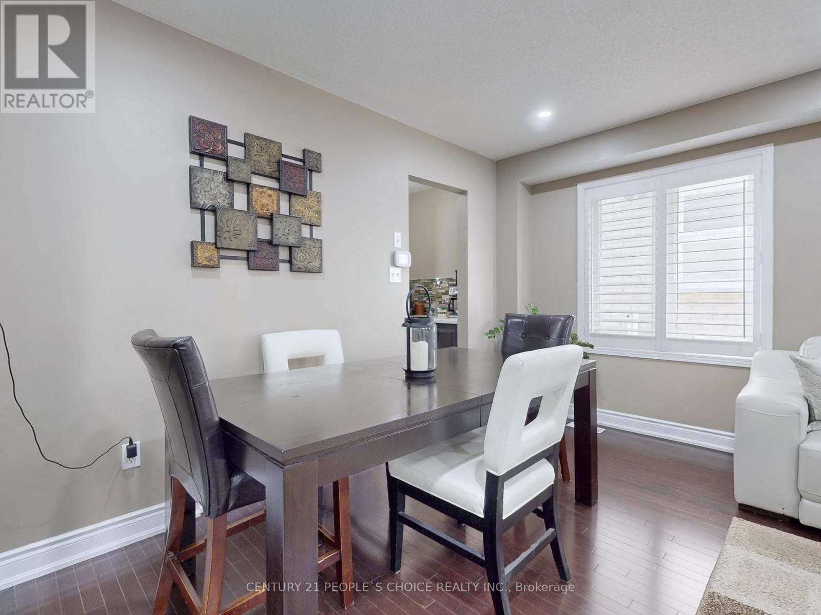 230 Edenbrook Hill Drive, Brampton, Ontario  L7A 2W7 - Photo 10 - W12723734