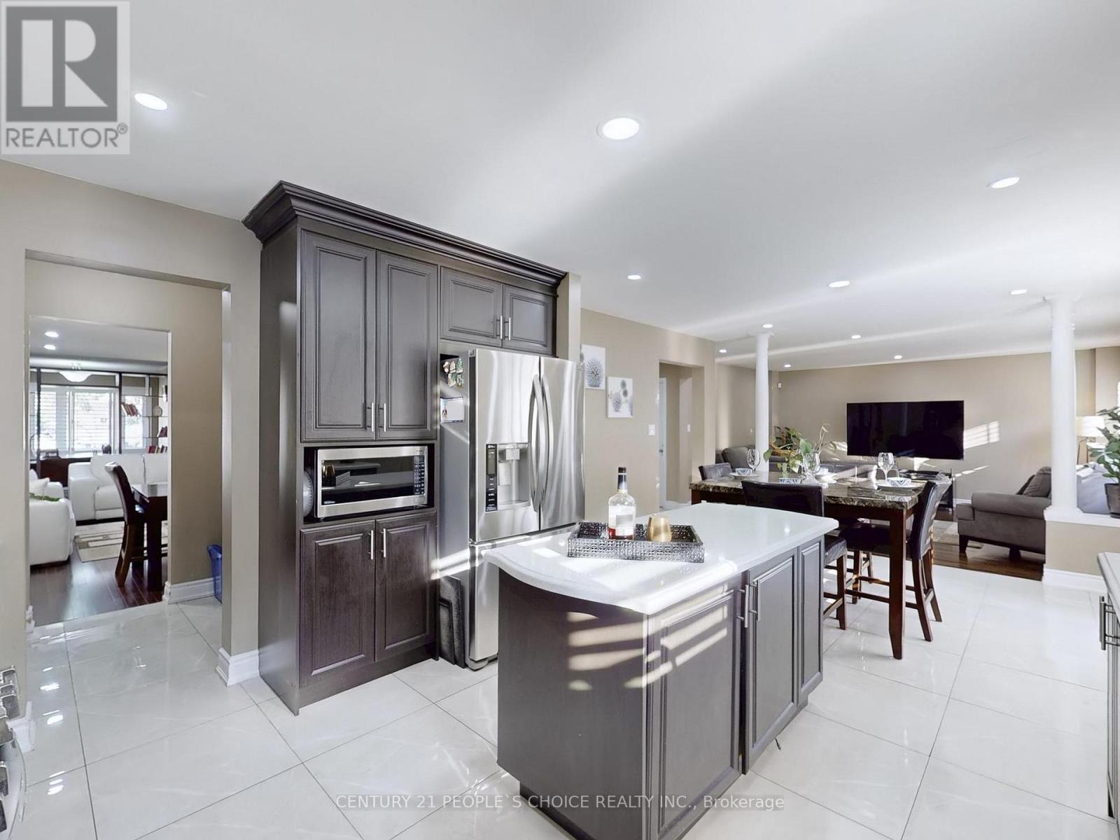 230 Edenbrook Hill Drive, Brampton, Ontario  L7A 2W7 - Photo 19 - W12723734