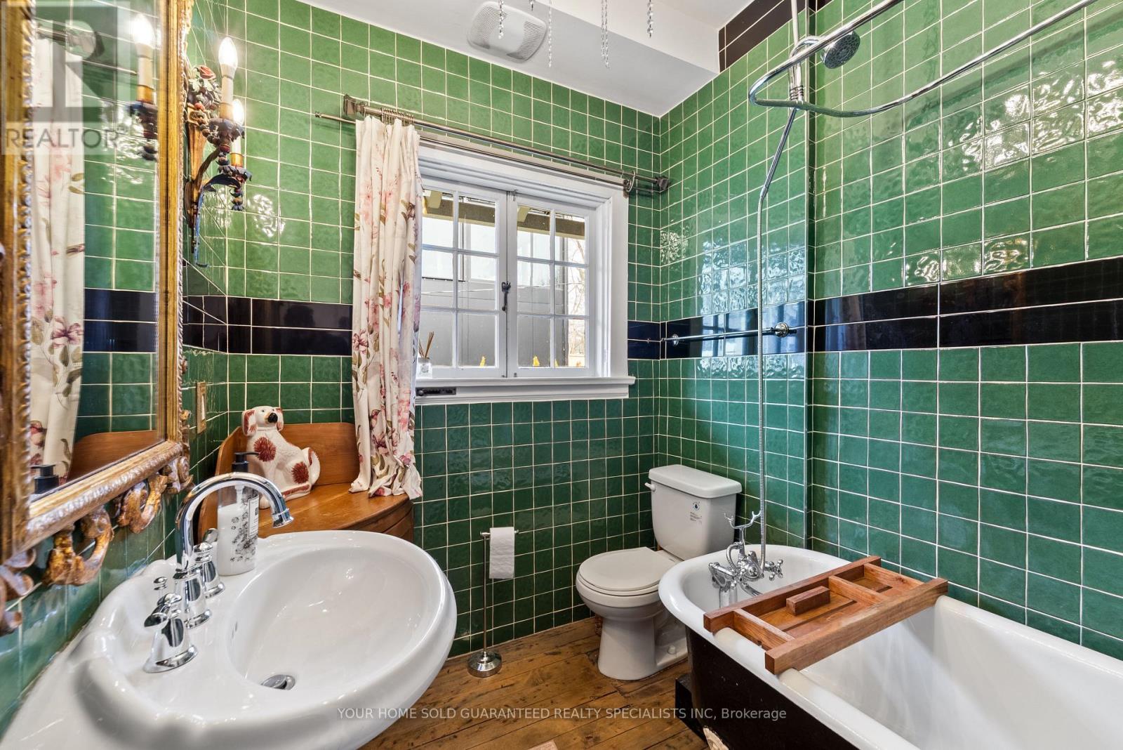 227 Green Street, Burlington, Ontario  L7R 0B1 - Photo 13 - W12723752