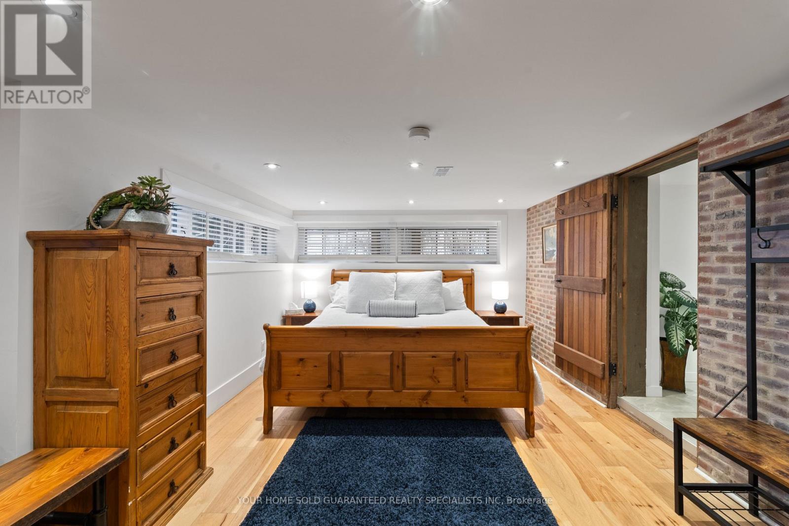 227 Green Street, Burlington, Ontario  L7R 0B1 - Photo 30 - W12723752