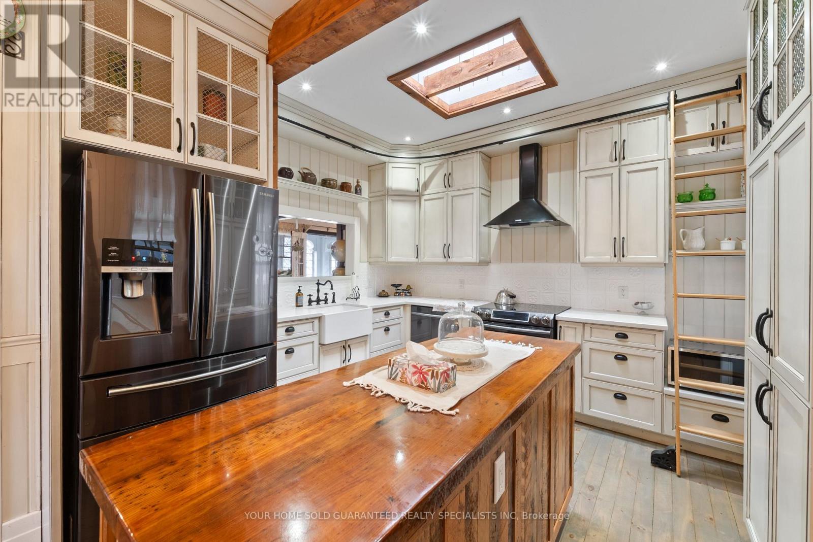 227 Green Street, Burlington, Ontario  L7R 0B1 - Photo 5 - W12723752