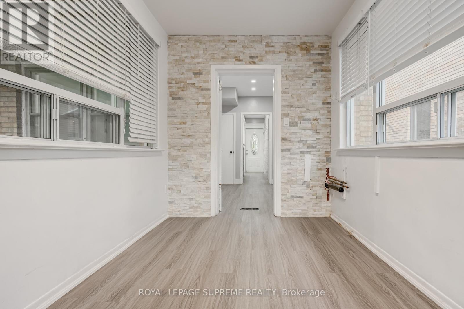 1 - 118 Runnymede Road, Toronto, Ontario  M6S 2Y3 - Photo 14 - W12723796