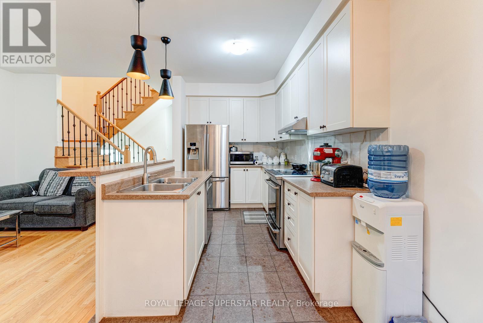 22 Merrickville Way, Brampton, Ontario  L6Y 0V5 - Photo 19 - W12723808