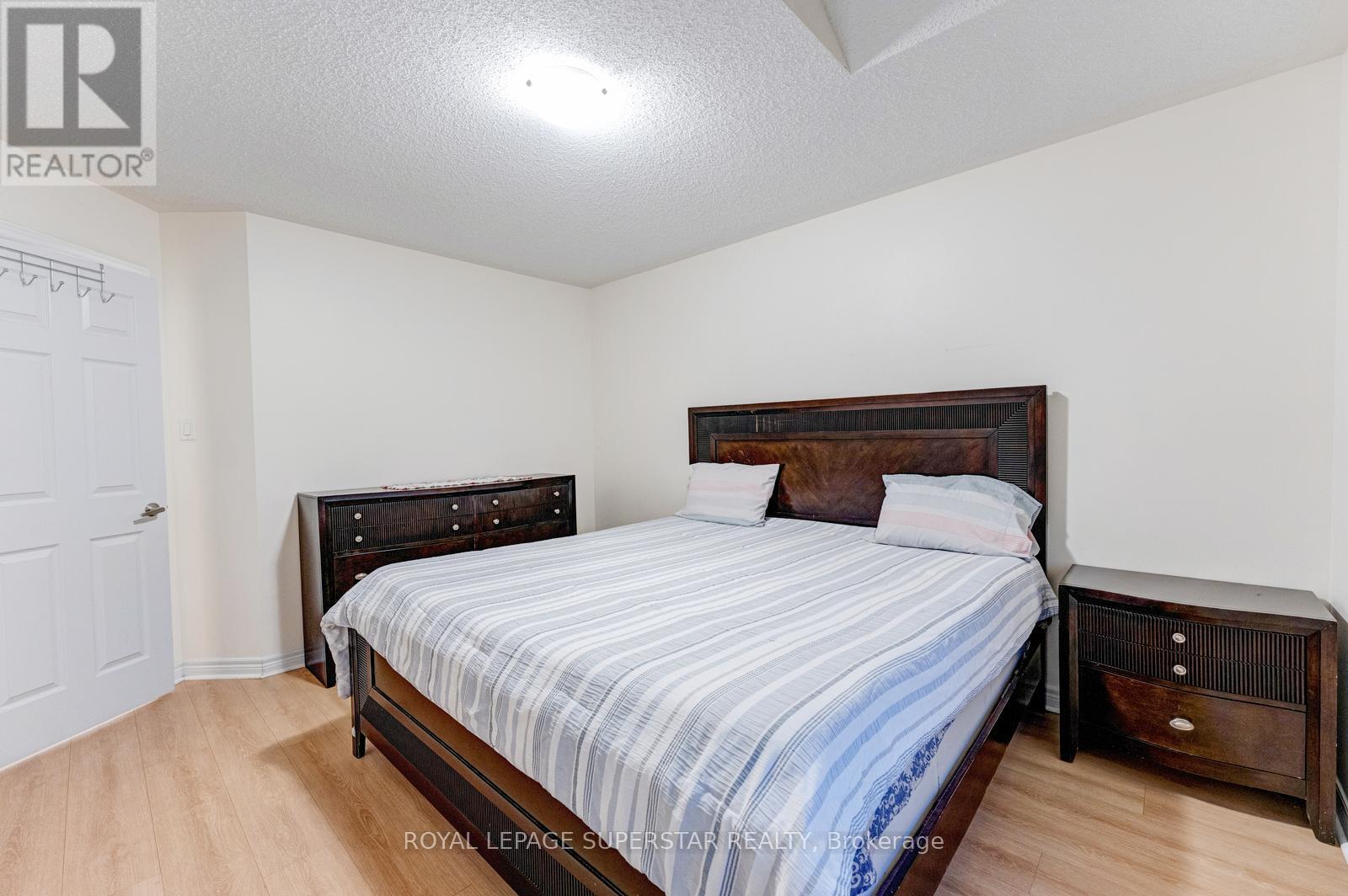 22 Merrickville Way, Brampton, Ontario  L6Y 0V5 - Photo 38 - W12723808