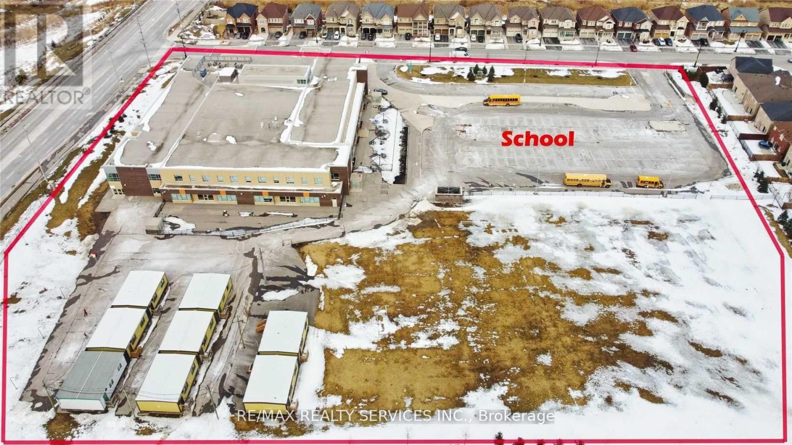 43 Sussexvale Drive, Brampton, Ontario  L6R 3R5 - Photo 23 - W12723816