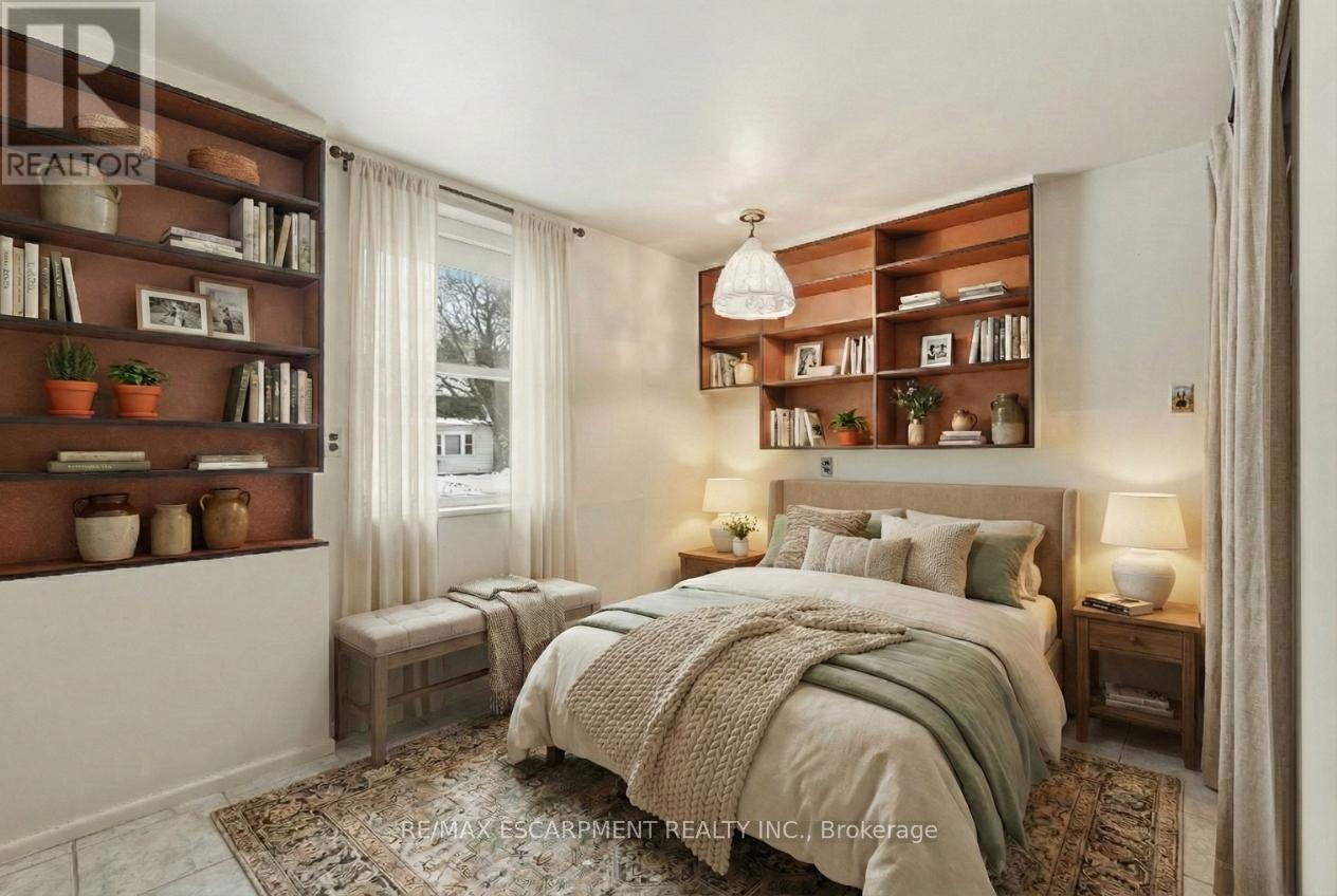 92 Gary Avenue, Hamilton, Ontario  L8S 1Y5 - Photo 22 - X12710528