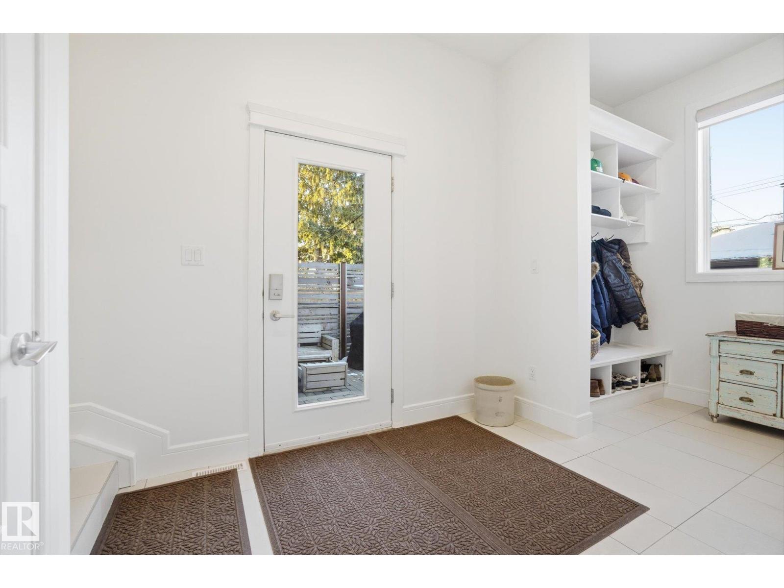 9646 79 Av Nw, Edmonton, Alberta  T6C 0S2 - Photo 22 - E4470858