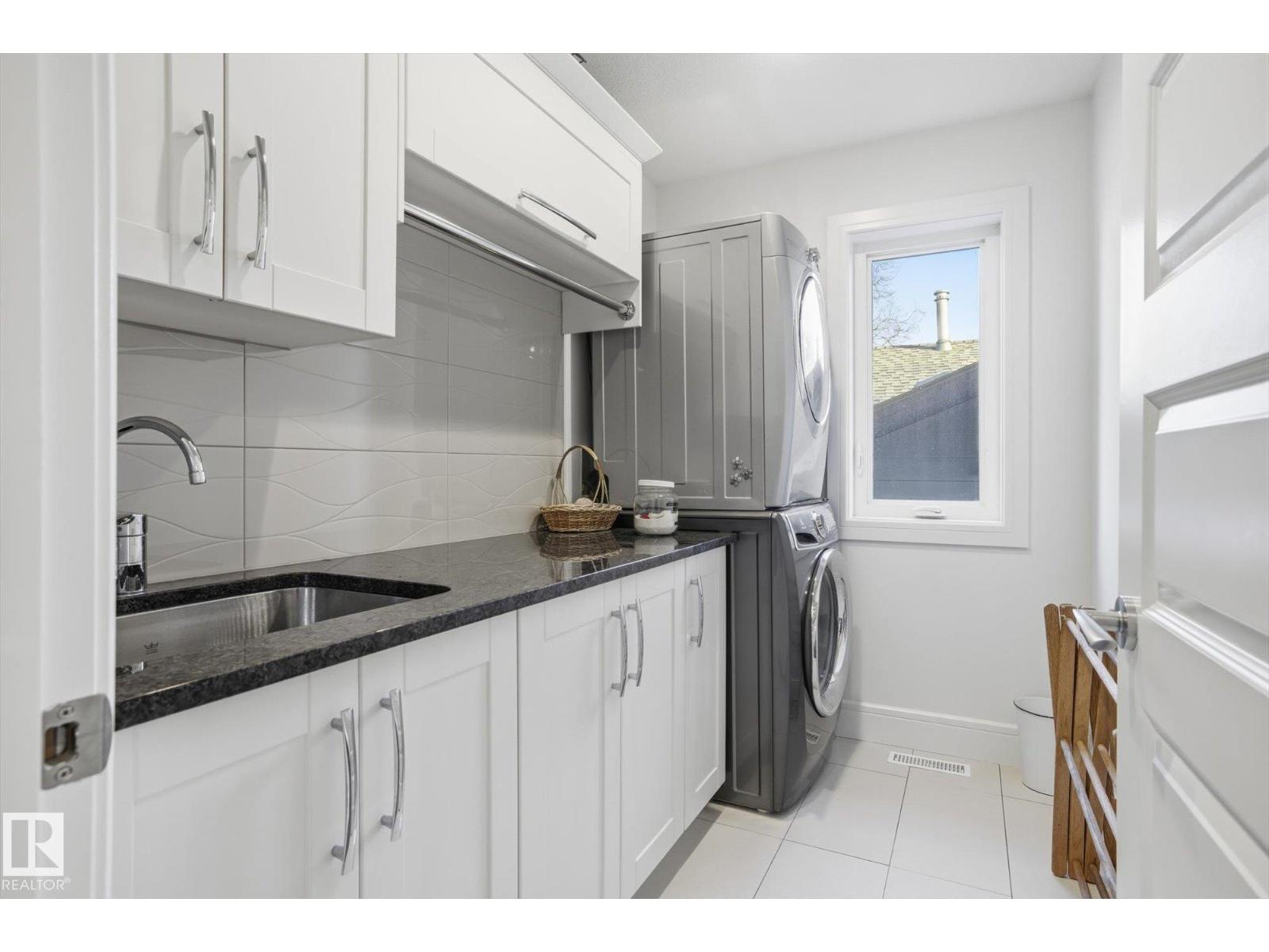 9646 79 Av Nw, Edmonton, Alberta  T6C 0S2 - Photo 36 - E4470858