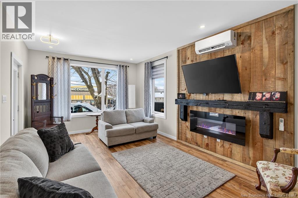 182 Roseberry Street, Campbellton, New Brunswick  E3N 2H3 - Photo 5 - NB132405