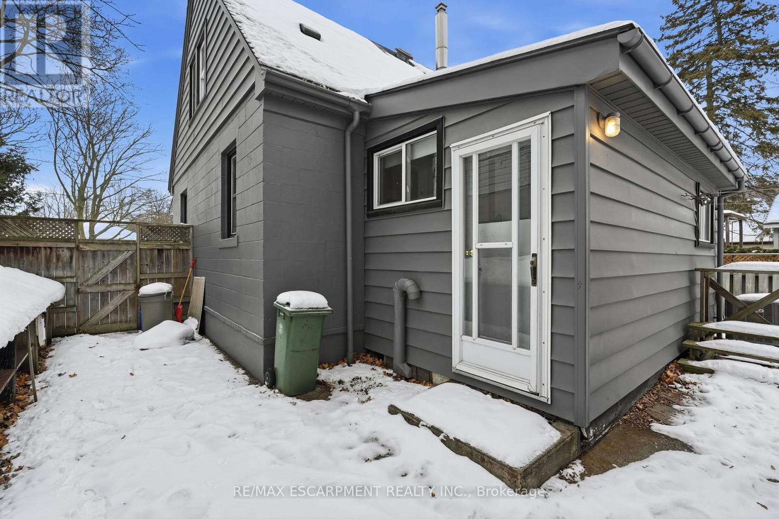 92 Gary Avenue, Hamilton, Ontario  L8S 1Y5 - Photo 40 - X12710528