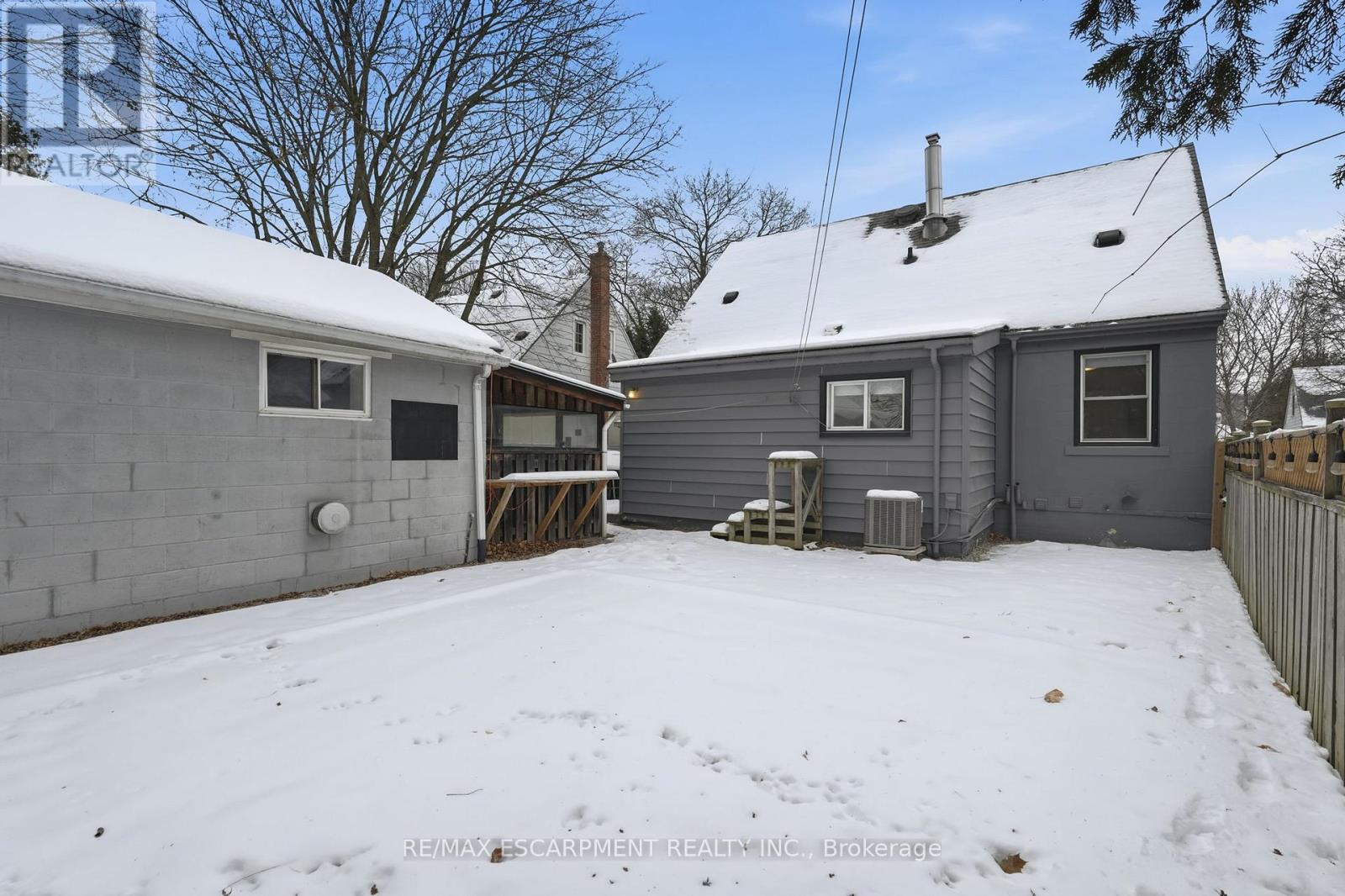 92 Gary Avenue, Hamilton, Ontario  L8S 1Y5 - Photo 45 - X12710528