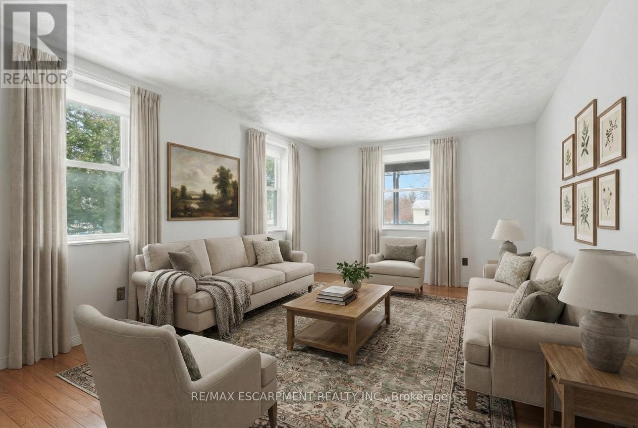 92 Gary Avenue, Hamilton, Ontario  L8S 1Y5 - Photo 19 - X12710528