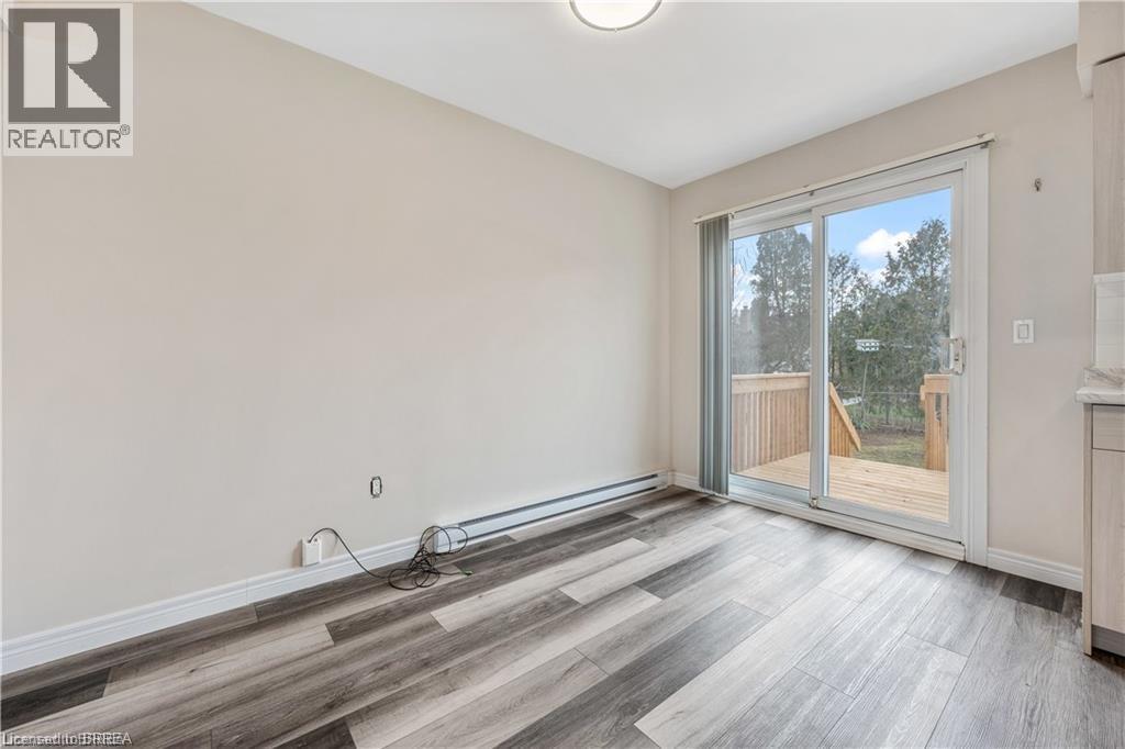 30 Rowanwood Avenue, Brantford, Ontario  N3S 7B9 - Photo 4 - 40800494