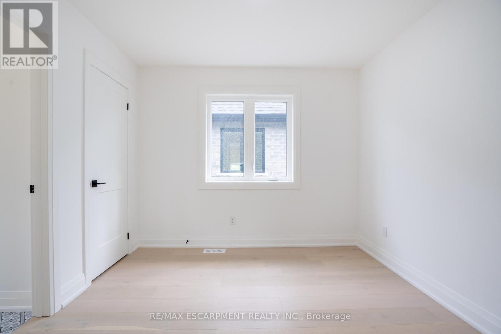 161 Pike Creek Drive, Haldimand, Ontario  N0A 1E0 - Photo 22 - X12723650