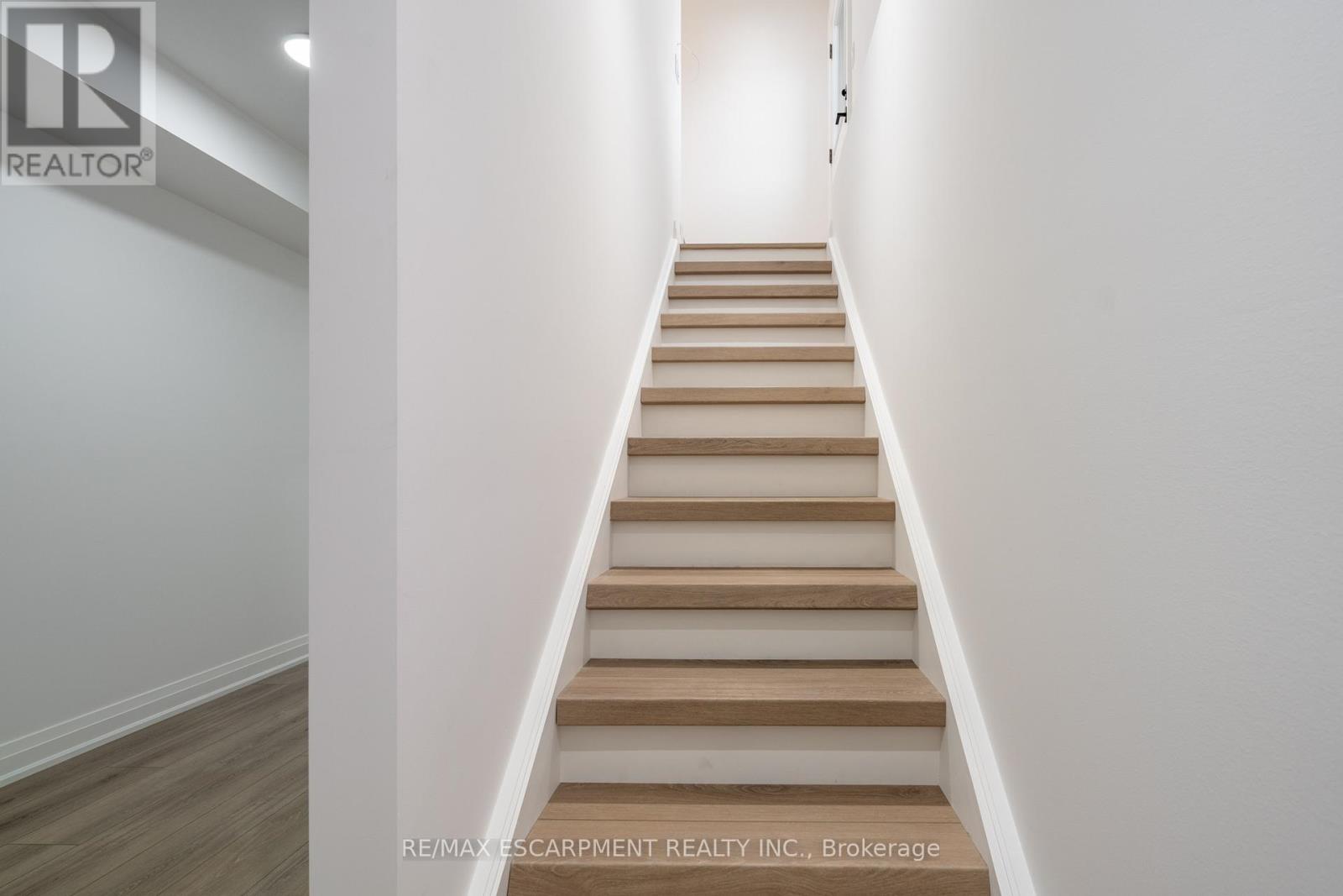 161 Pike Creek Drive, Haldimand, Ontario  N0A 1E0 - Photo 31 - X12723650