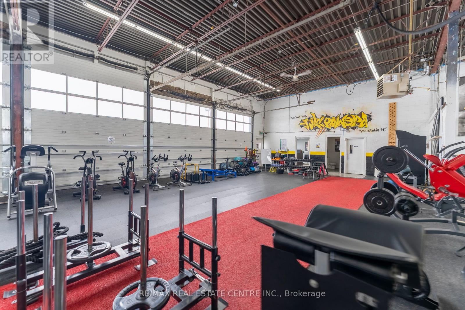 735 Industrial Road, Shelburne, Ontario  L9V 2Z4 - Photo 10 - X12723712