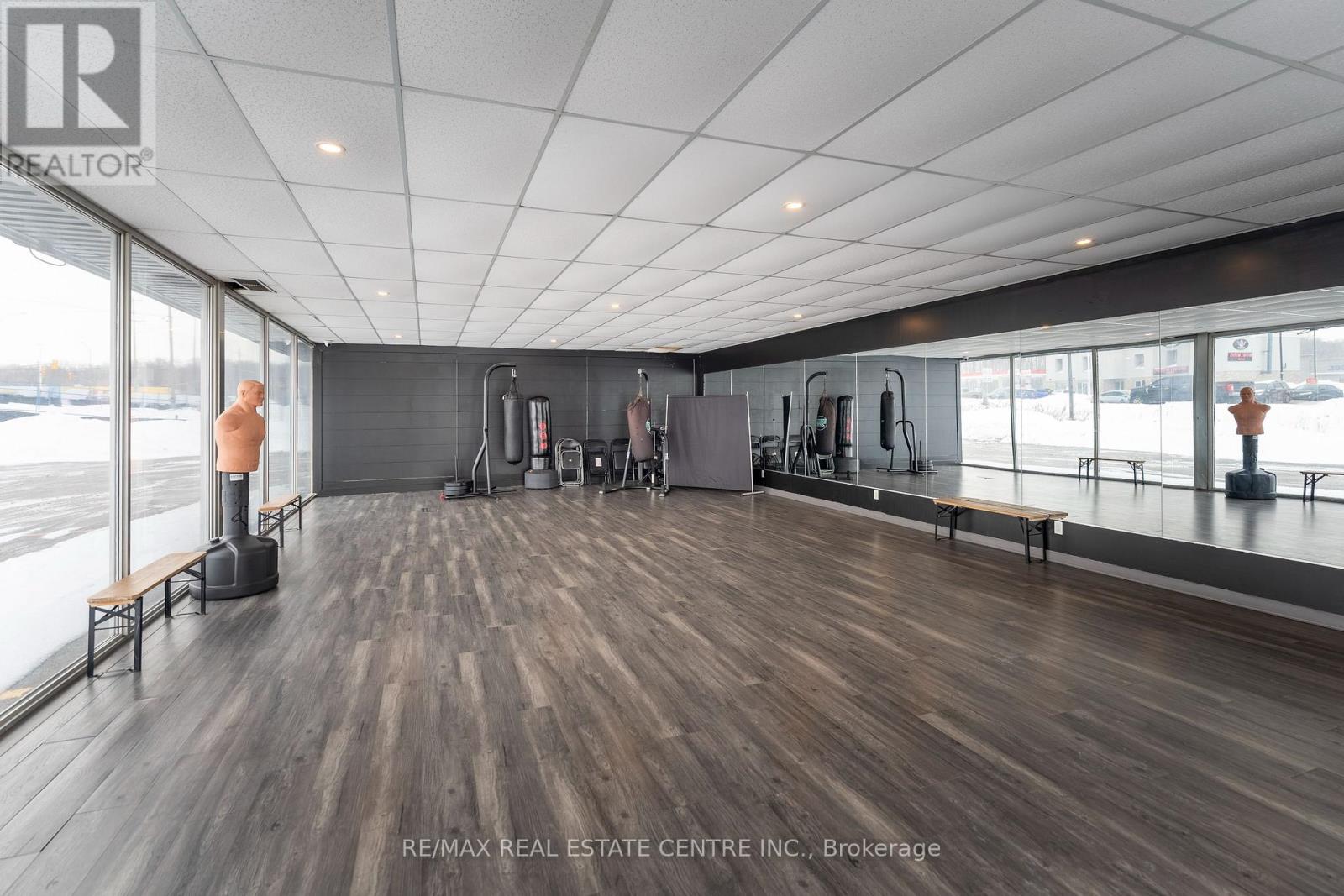 735 Industrial Road, Shelburne, Ontario  L9V 2Z4 - Photo 17 - X12723712