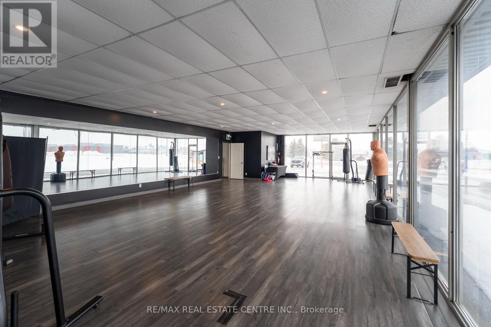 735 Industrial Road, Shelburne, Ontario  L9V 2Z4 - Photo 18 - X12723712