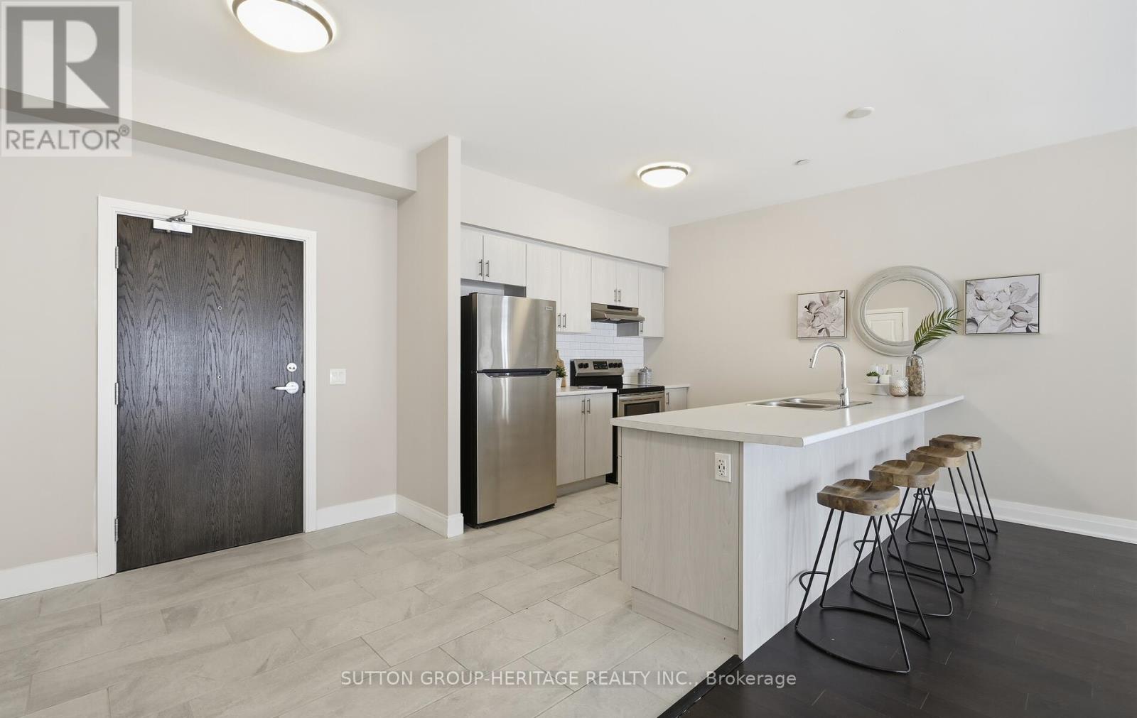 102 - 344 Florence Drive, Peterborough, Ontario  K9J 0K4 - Photo 2 - X12723714