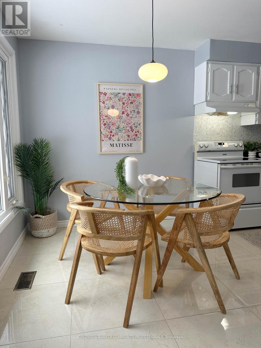 17 Rosanne Crescent, Hamilton, Ontario  L8T 2T8 - Photo 12 - X12723722