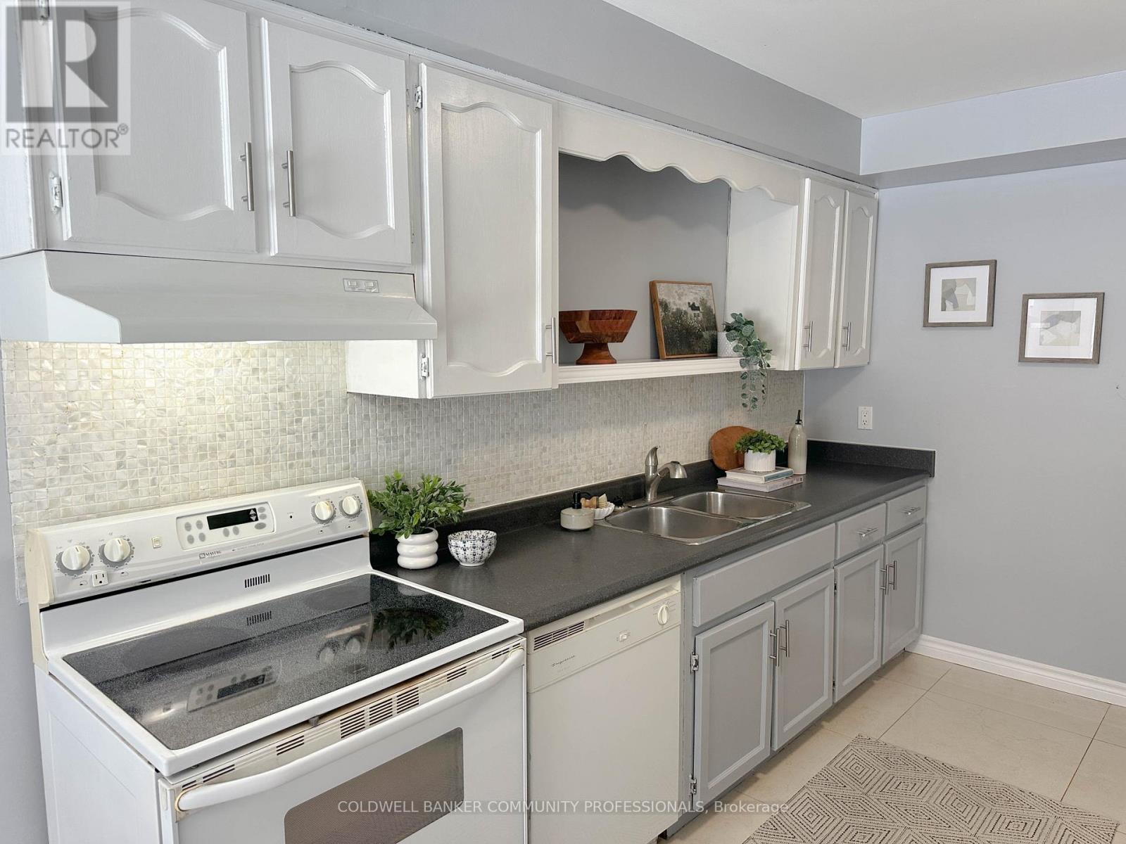 17 Rosanne Crescent, Hamilton, Ontario  L8T 2T8 - Photo 15 - X12723722