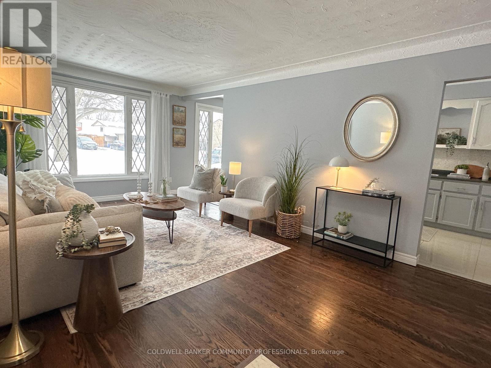 17 Rosanne Crescent, Hamilton, Ontario  L8T 2T8 - Photo 8 - X12723722