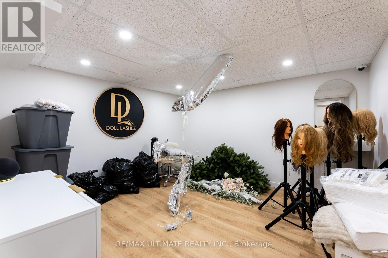 Main - 3449 Yonge Street, Toronto, Ontario  M4N 2N3 - Photo 13 - C12722396