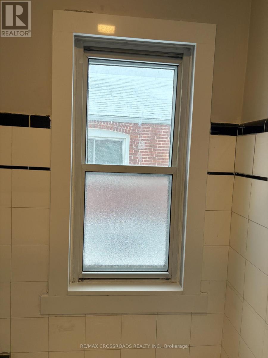 Main - 141 North Bonnington Avenue, Toronto, Ontario  M1K 1Y2 - Photo 15 - E12723822