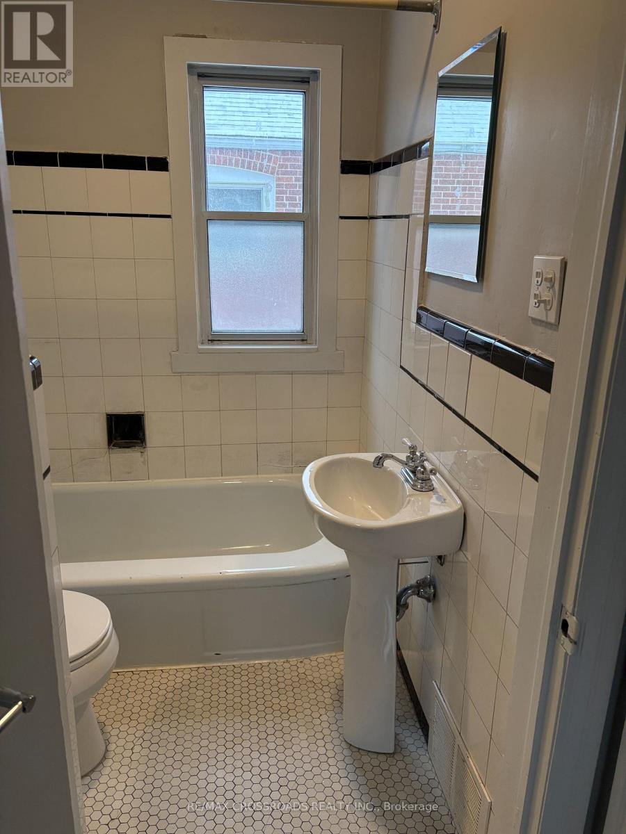 Main - 141 North Bonnington Avenue, Toronto, Ontario  M1K 1Y2 - Photo 16 - E12723822