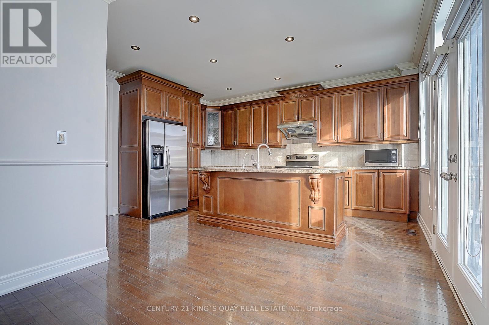 97 Evans Avenue, Toronto, Ontario  M8Z 1H7 - Photo 21 - W12711290